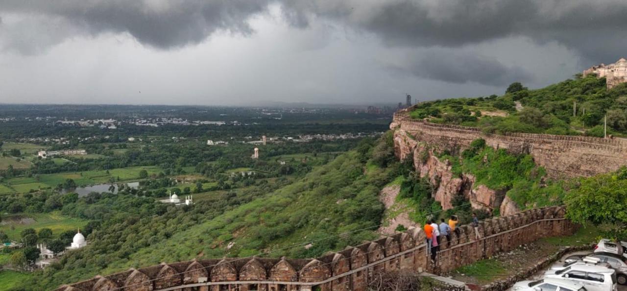 Chittorgarh Fort Haveli B&B 외부 사진